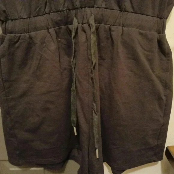 MIHOLL Romper in Black - Picture 4 of 6